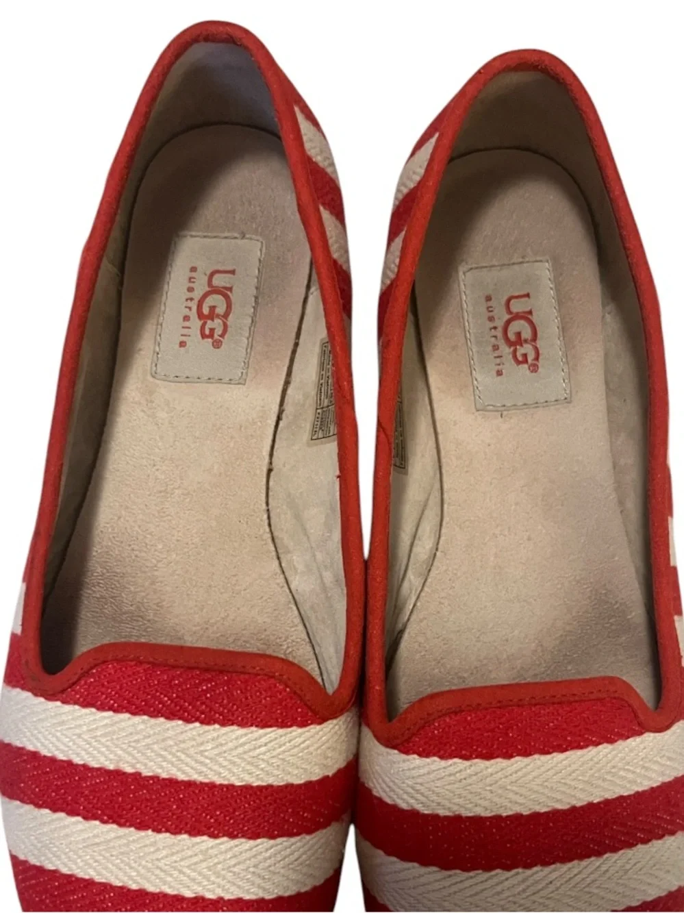 UGG Australia Alloway Red White Stripe Fabric Women's Slip-On Flat Shoes Sz 9